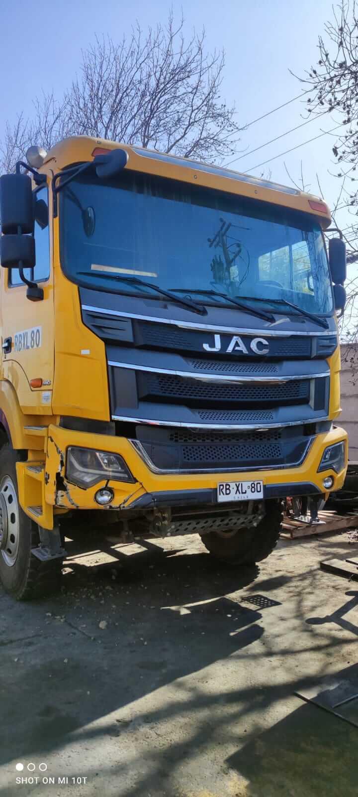 Camión JAC Tolva 3262 Usado 2023 (80)