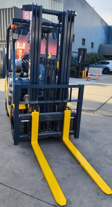 Grúa Horquilla FG_18HT-21 año 2020 /5