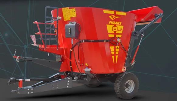 Carro Mezclador Vertical de 8M3 con BALDE